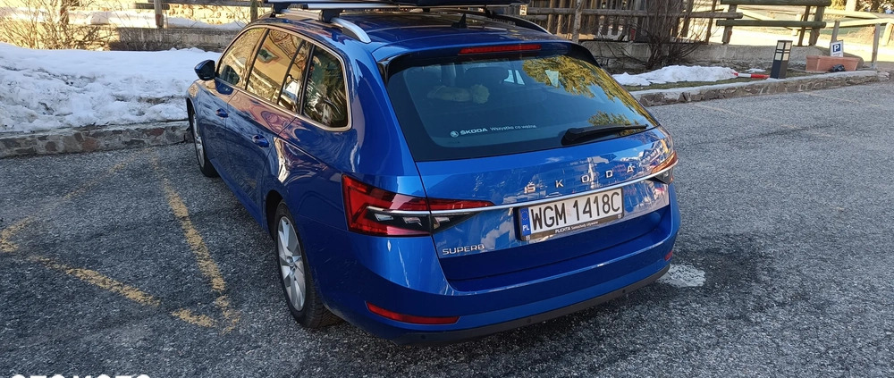 Skoda Superb cena 110000 przebieg: 99000, rok produkcji 2021 z Gryfino małe 22